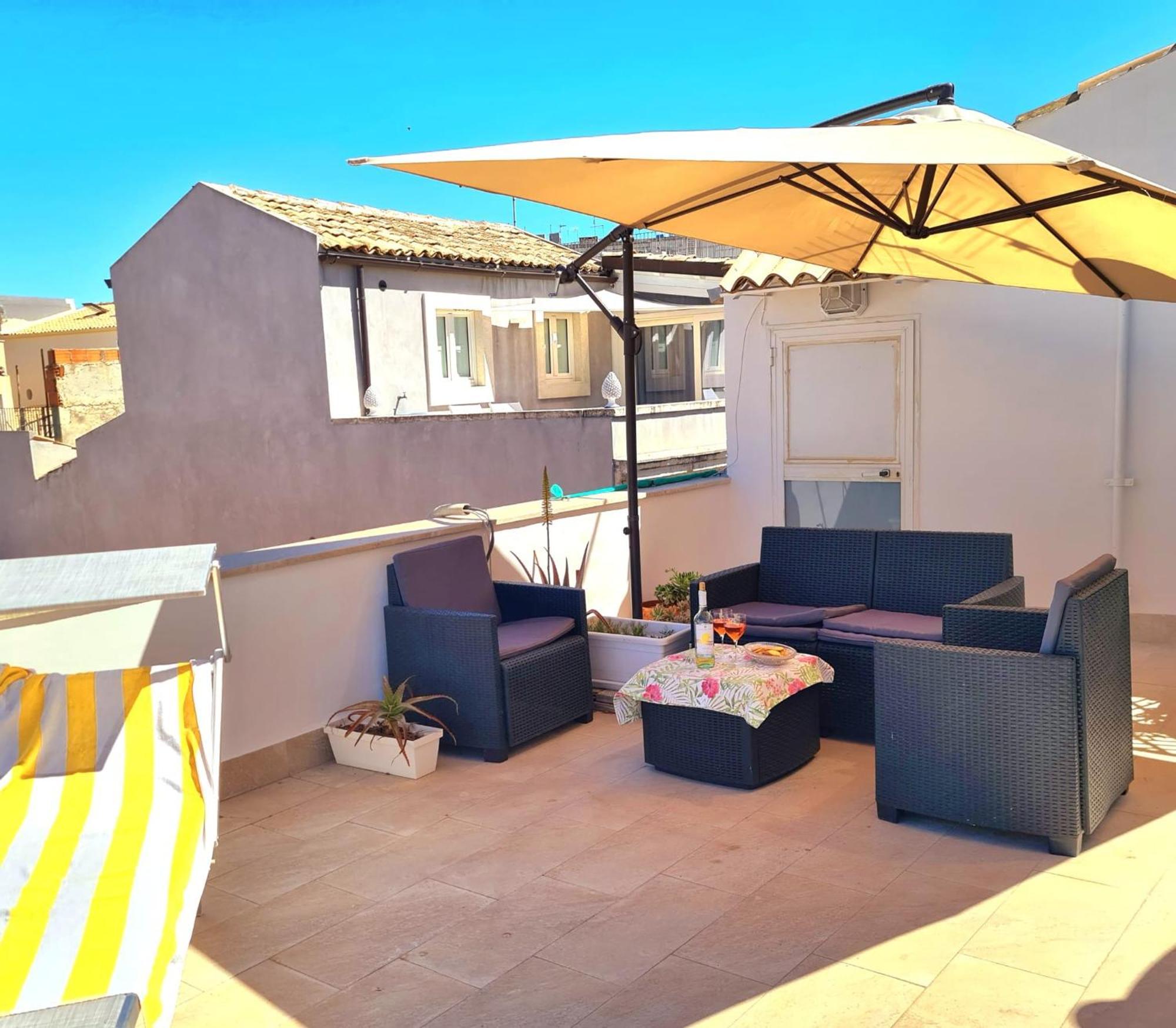Casa Daphne Di Ortigia Appartement Syracuse Buitenkant foto